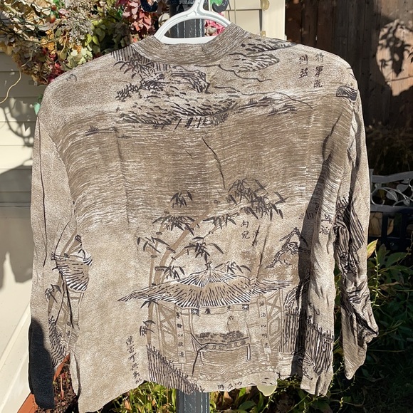 Chico’s transparent women’s long sleeve button down blouse size 1 - Picture 3 of 8